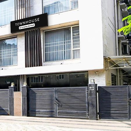 Super Townhouse New Town Formerly Krish Residency Kolkata Exterior photo