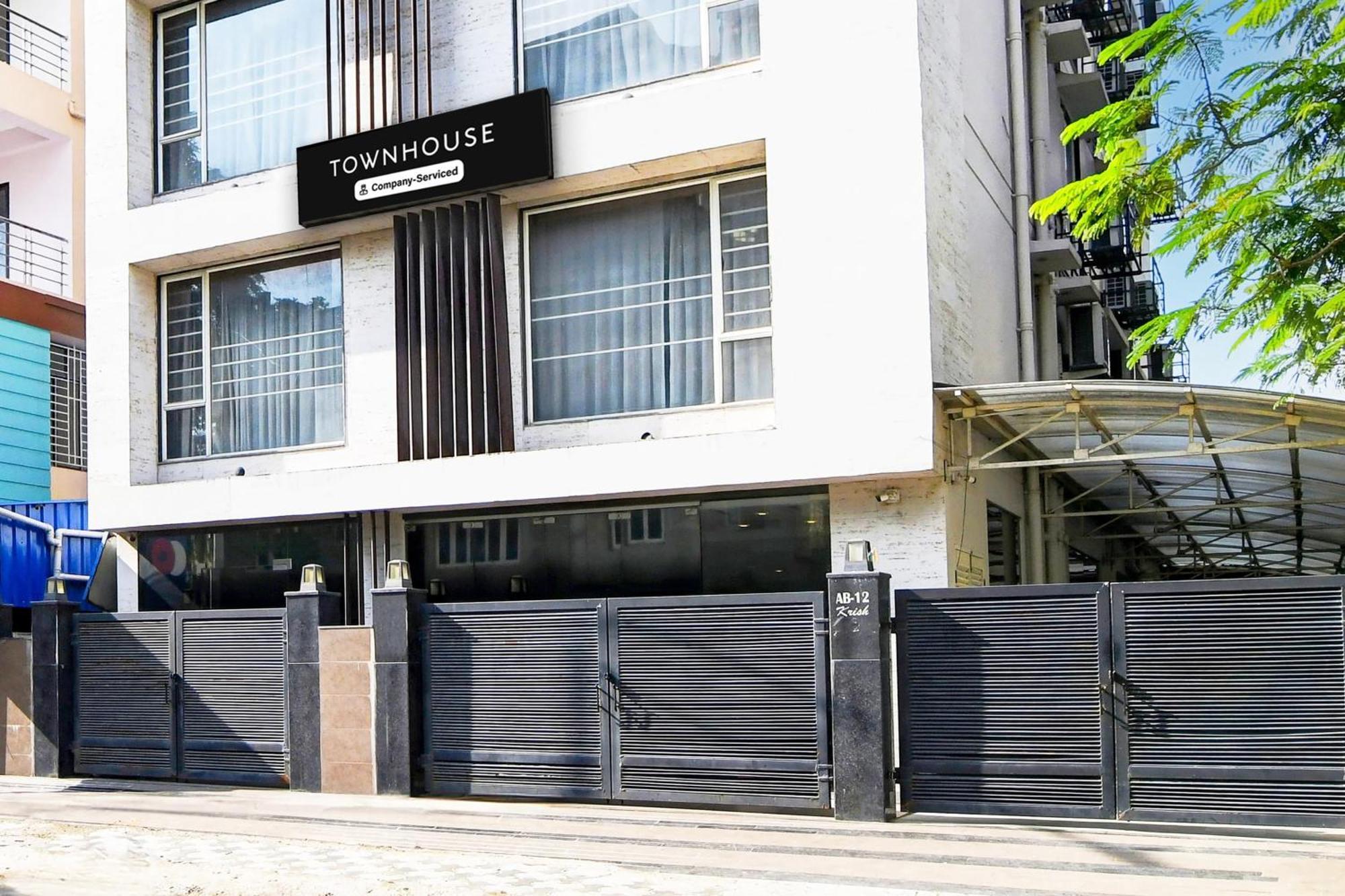 Super Townhouse New Town Formerly Krish Residency Kolkata Exterior photo