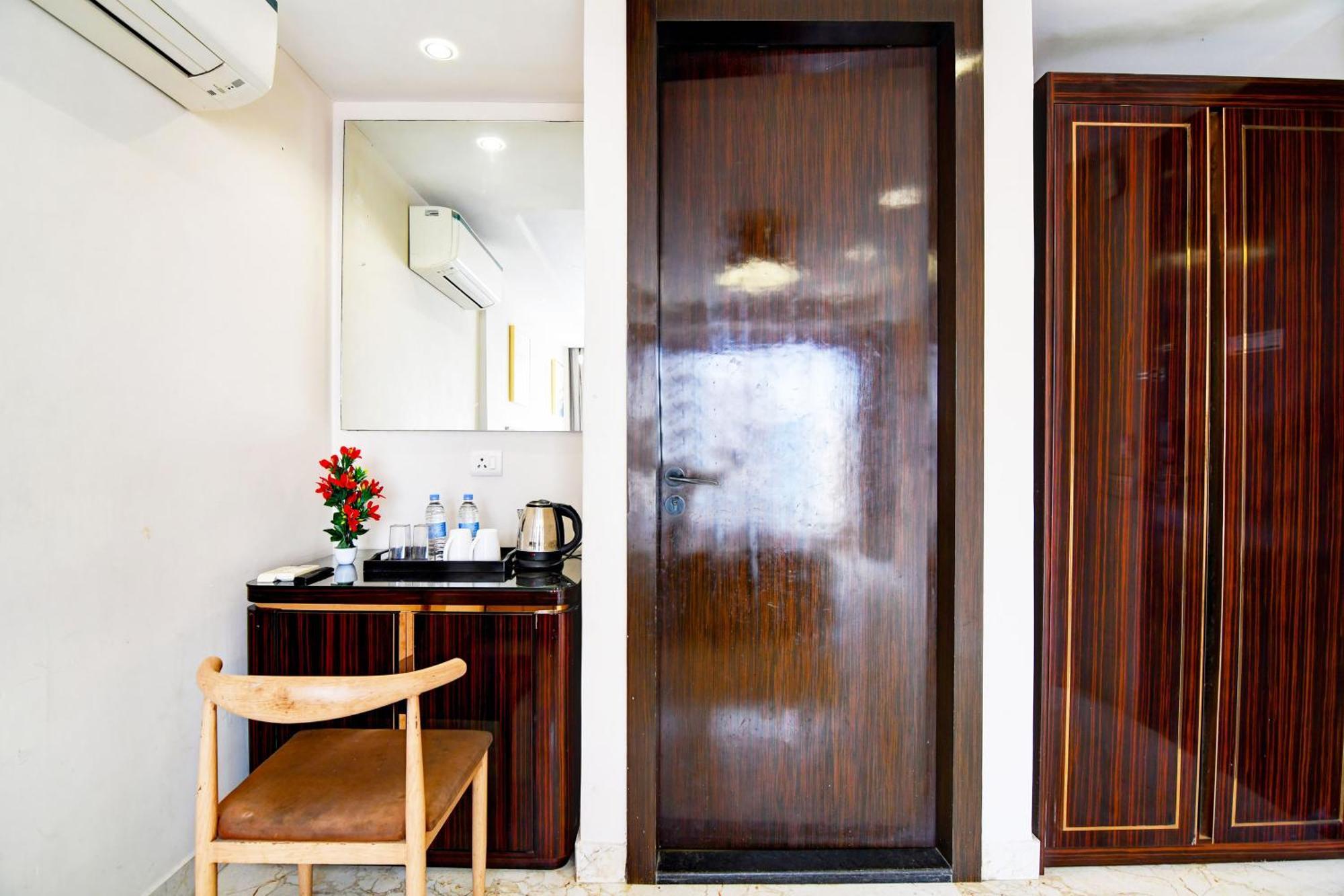 Super Townhouse New Town Formerly Krish Residency Kolkata Exterior photo